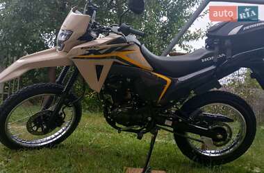 Мотоцикл Спорт-туризм Honda XR 190 L 2025 в 