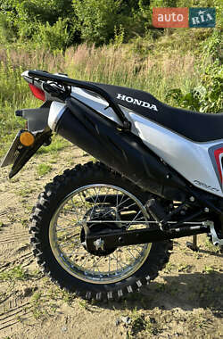 Мотоцикл Кросс Honda XR 190 L 2025 в 