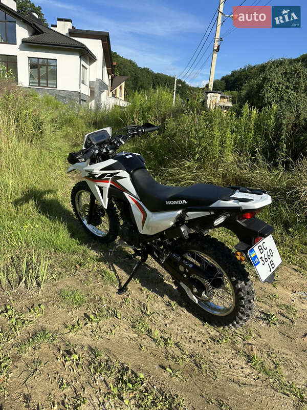 Мотоцикл Кросс Honda XR 190 L 2025 в Львове