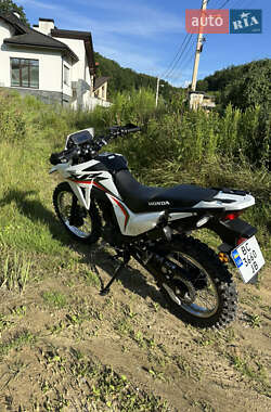 Мотоцикл Кросс Honda XR 190 L 2025 в 