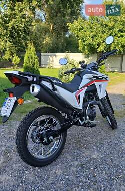 Мотоцикл Внедорожный (Enduro) Honda XR 190 L 2025 в 