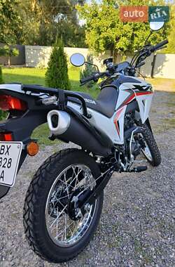 Мотоцикл Внедорожный (Enduro) Honda XR 190 L 2025 в 