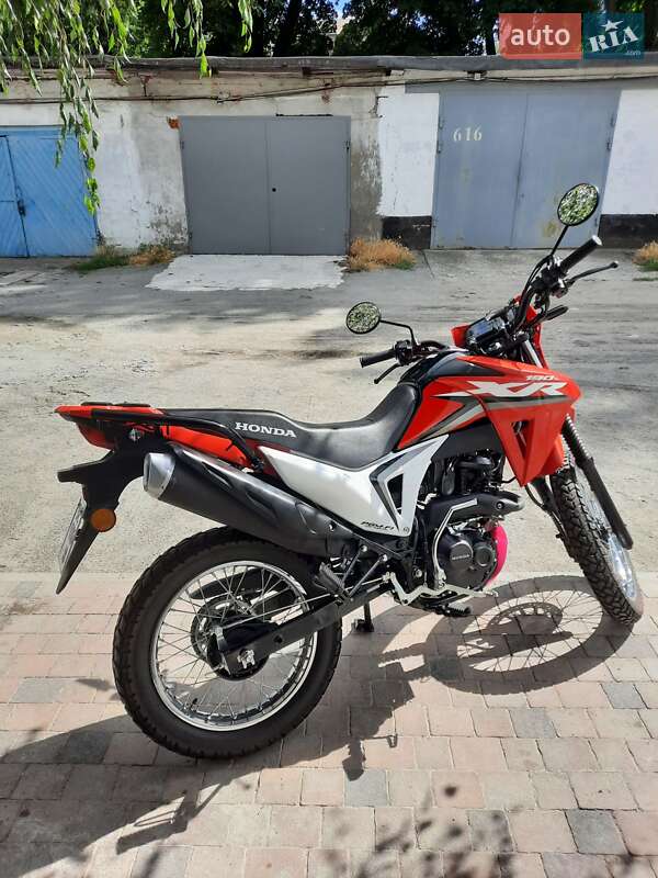 Мотоцикл Багатоцільовий (All-round) Honda XR 190 L 2025 в Дніпрі