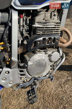 Мотоцикл Внедорожный (Enduro) Honda XR 250 Tornado 2001 в 