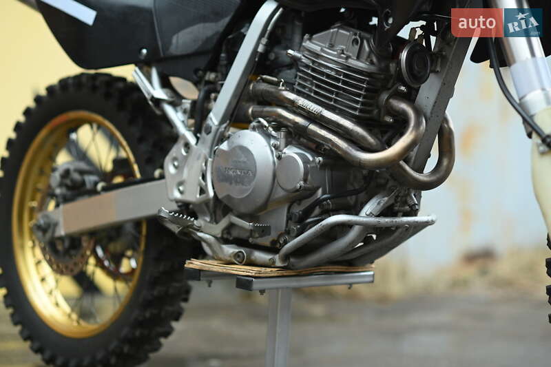Мотоцикл Позашляховий (Enduro) Honda XR 250 Tornado 2006 в Києві