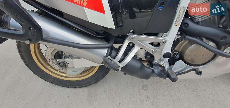 Мотоцикл Внедорожный (Enduro) Honda XRV 750 Africa Twin 1992 в Чернигове фото 21 Мотоцикл Внедорожный (Enduro) Honda XRV 750 Africa Twin 1992 в Чернигове