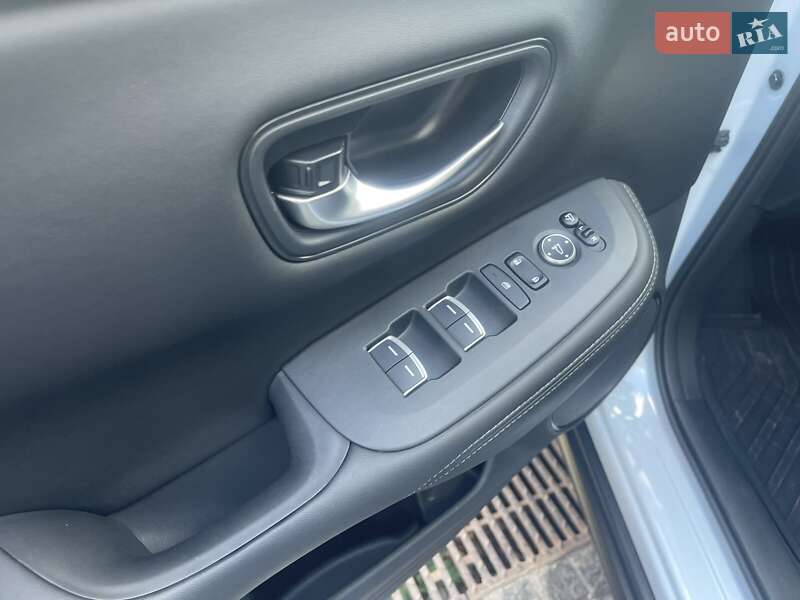 Внедорожник / Кроссовер Honda ZR-V 2023 в Днепре фото 4 Внедорожник / Кроссовер Honda ZR-V 2023 в Днепре