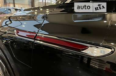Внедорожник / Кроссовер Hongqi E-HS9 2022 в 
