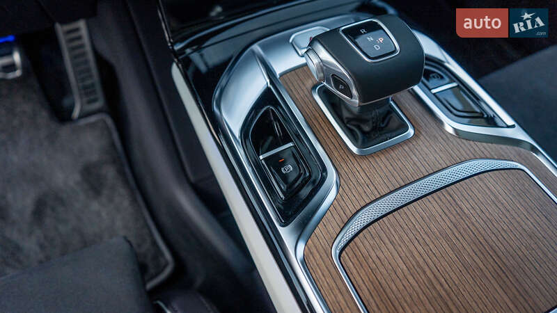 Внедорожник / Кроссовер Hongqi E-HS9 2022 в Львове