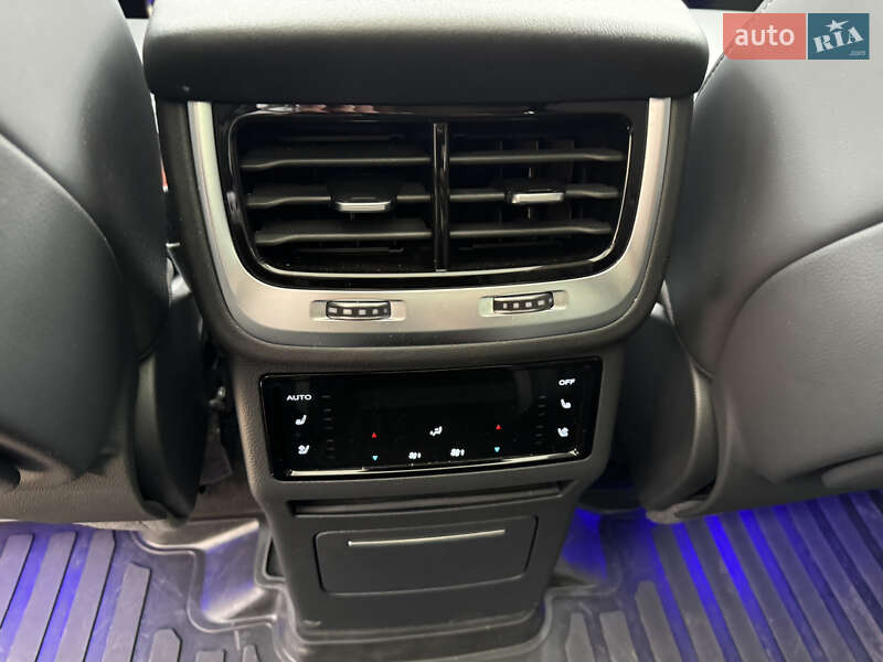 Внедорожник / Кроссовер Hongqi E-HS9 2021 в Одессе