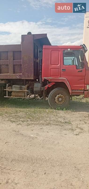 Самосвал Howo ZZ3327 2007 в Киеве