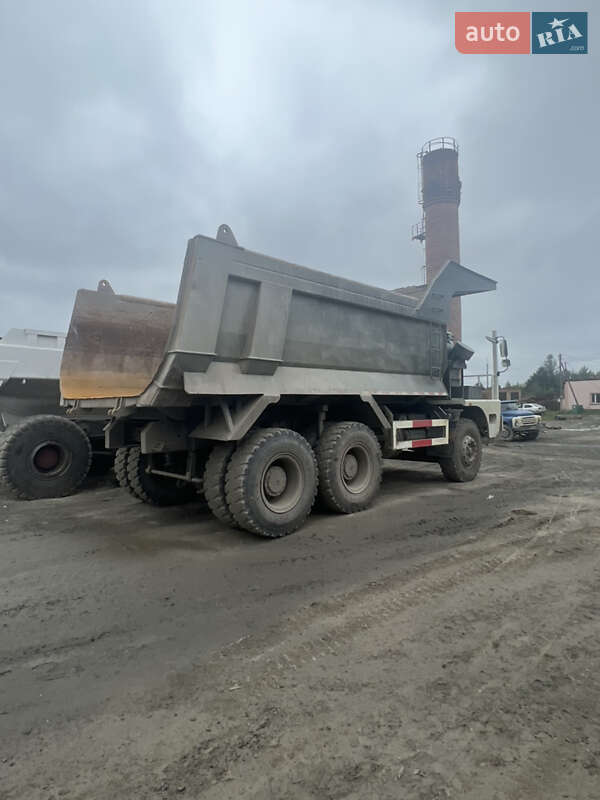 Самосвал Howo ZZ5707 2020 в Шепетовке