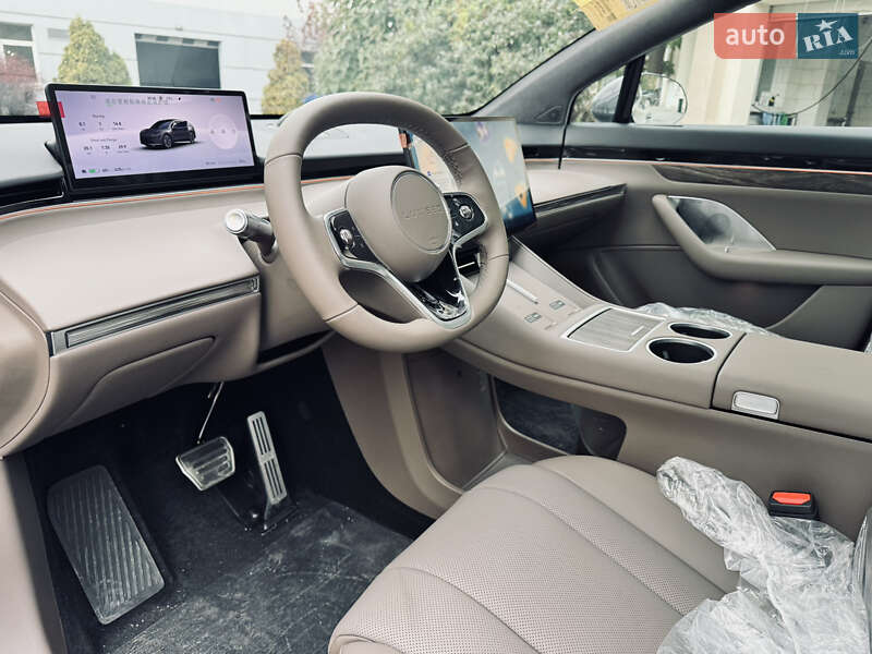 Внедорожник / Кроссовер Huawei Luxeed R7 2025 в Одессе