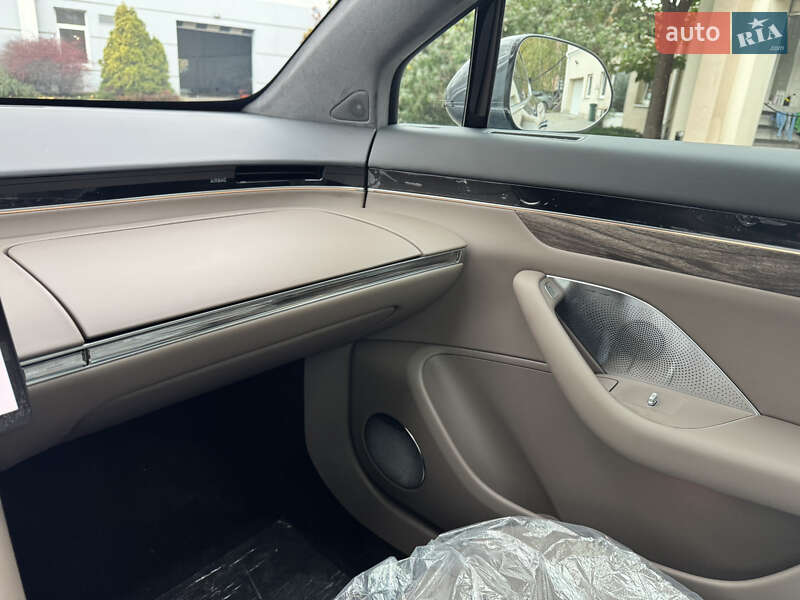 Внедорожник / Кроссовер Huawei Luxeed R7 2025 в Одессе