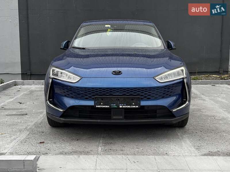 Внедорожник / Кроссовер Huawei Seres SF5 2020 в Киеве фото 2 Внедорожник / Кроссовер Huawei Seres SF5 2020 в Киеве