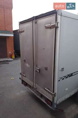 Изотермическая будка Humbaur HT 2003 в Днепре