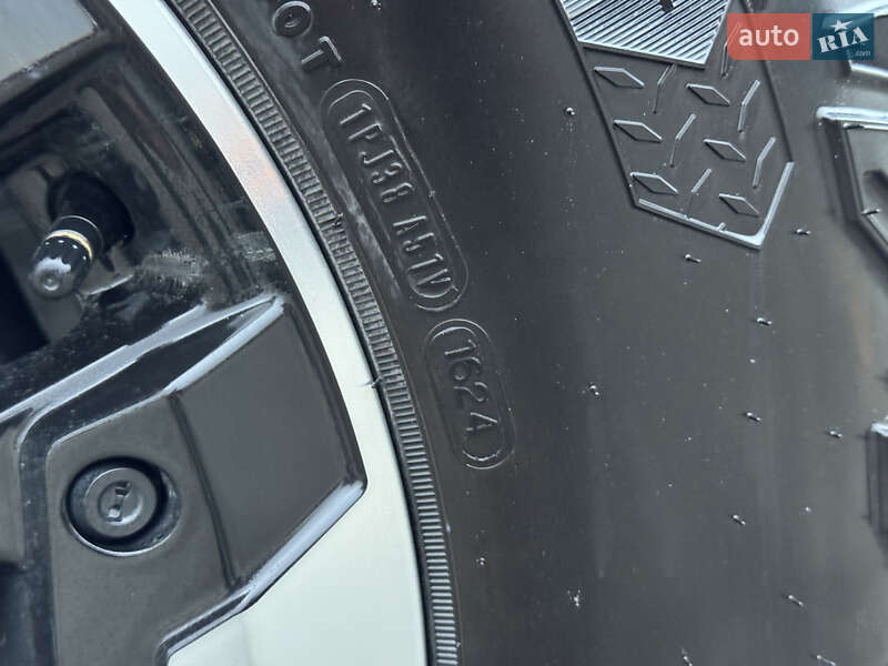 Пикап Hummer EV 2025 в Киеве