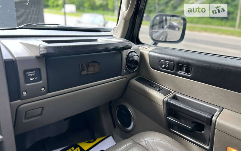 Внедорожник / Кроссовер Hummer H2 2004 в Черновцах