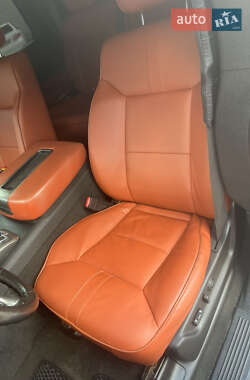 Внедорожник / Кроссовер Hummer H2 2007 в 