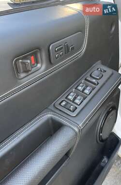 Внедорожник / Кроссовер Hummer H2 2003 в 