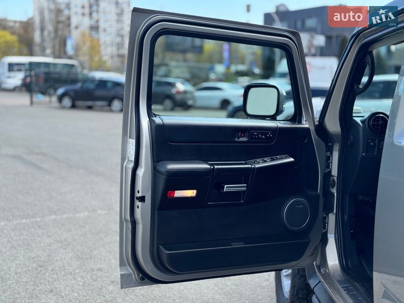 Внедорожник / Кроссовер Hummer H2 2005 в Киеве фото 12 Внедорожник / Кроссовер Hummer H2 2005 в Киеве