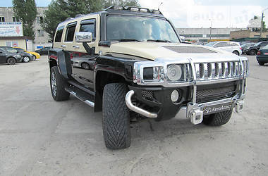 Внедорожник / Кроссовер Hummer H3 2006 в 