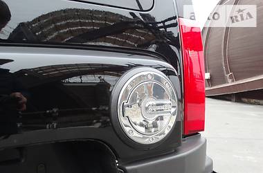 Внедорожник / Кроссовер Hummer H3 2007 в 