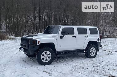 Внедорожник / Кроссовер Hummer H3 2008 в Ужгороде