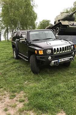 Внедорожник / Кроссовер Hummer H3 2007 в 