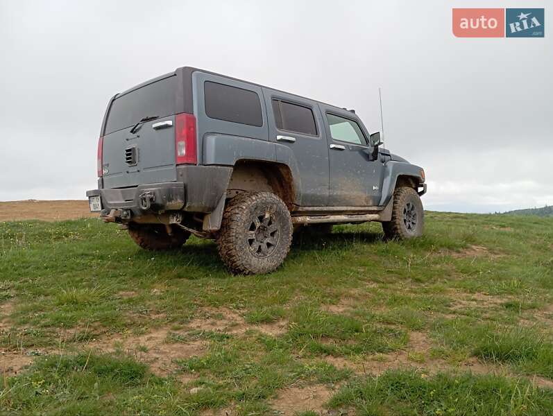 Внедорожник / Кроссовер Hummer H3 2006 в Ворохте