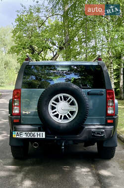 Позашляховик / Кросовер Hummer H3 2008 в 