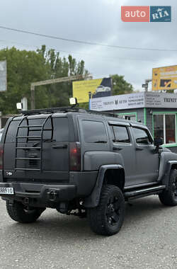 Внедорожник / Кроссовер Hummer H3 2006 в 