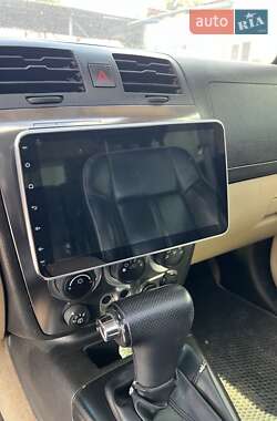 Внедорожник / Кроссовер Hummer H3 2006 в 