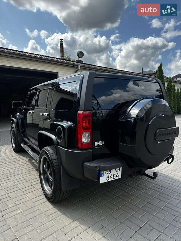Внедорожник / Кроссовер Hummer H3 2006 в Чернигове