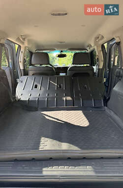 Внедорожник / Кроссовер Hummer H3 2006 в 