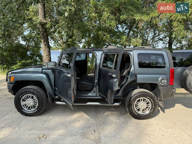 Внедорожник / Кроссовер Hummer H3 2006 в Киеве