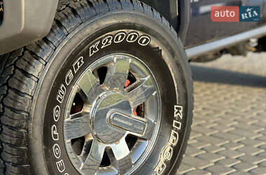 Внедорожник / Кроссовер Hummer H3 2006 в 