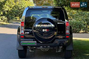 Позашляховик / Кросовер Hummer H3 2008 в 