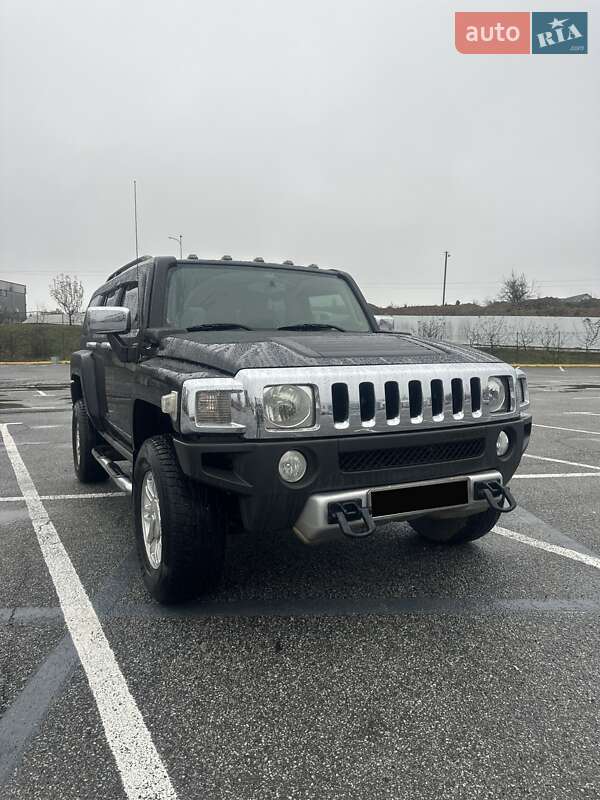 Внедорожник / Кроссовер Hummer H3 2008 в Ужгороде