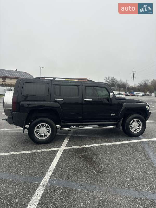Внедорожник / Кроссовер Hummer H3 2008 в Ужгороде