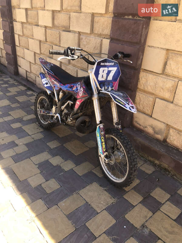 Мотоцикл Кросс Husqvarna CR 2013 в Роздільній