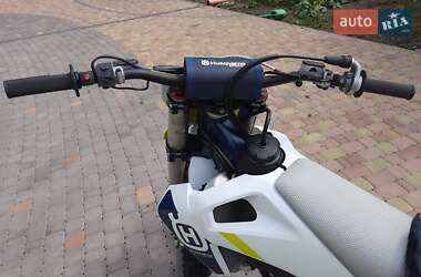 Мотоцикл Кросс Husqvarna FC 350 2022 в Ровно