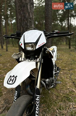 Мотоцикл Супермото (Motard) Husqvarna SM 125 2007 в Конотопі