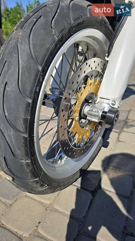 Мотоцикл Супермото (Motard) Husqvarna SM 610 2010 в Першотравенську