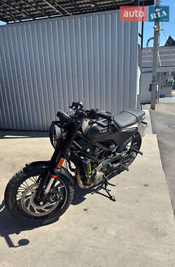 Мотоцикл Туризм Husqvarna Svartpilen 401 2022 в Києві