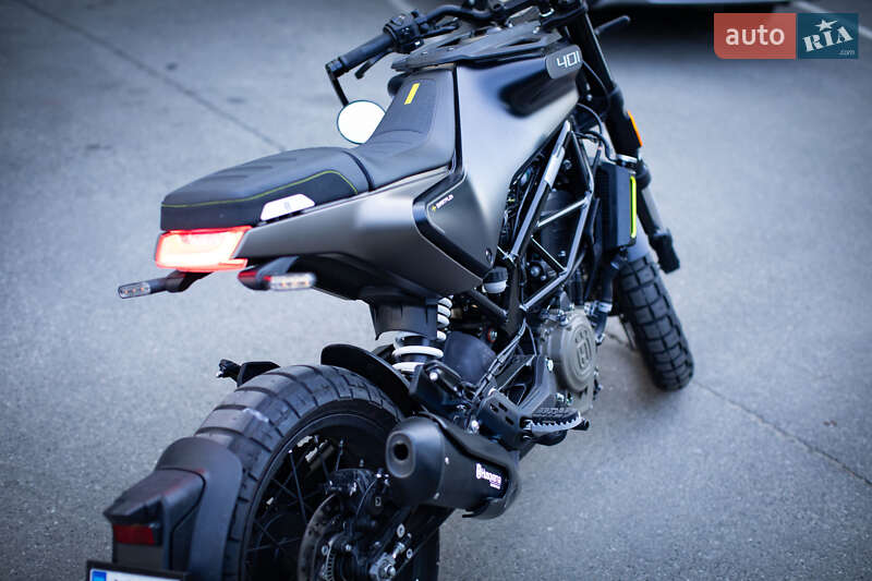 Мотоцикл Без обтікачів (Naked bike) Husqvarna Svartpilen 2023 в Києві