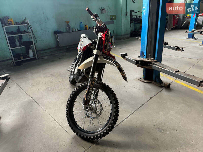 Мотоцикл Кросс Husqvarna TE 300 2012 в Броварах