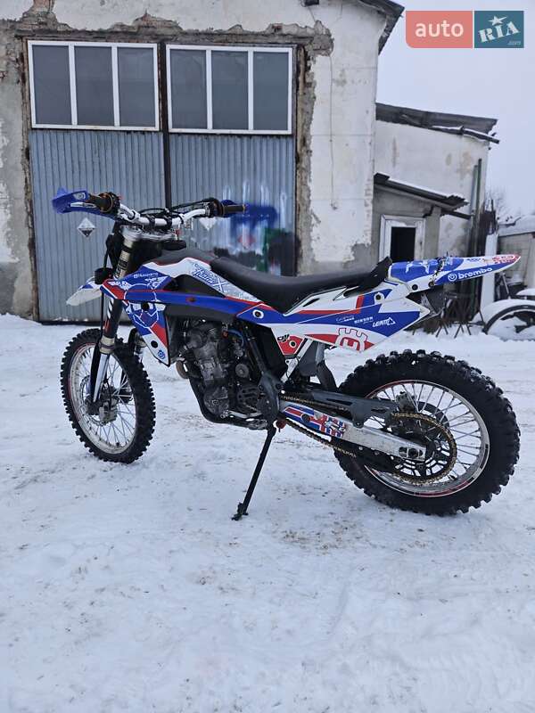 Мотоцикл Внедорожный (Enduro) Husqvarna TE 449 2010 в Черновцах