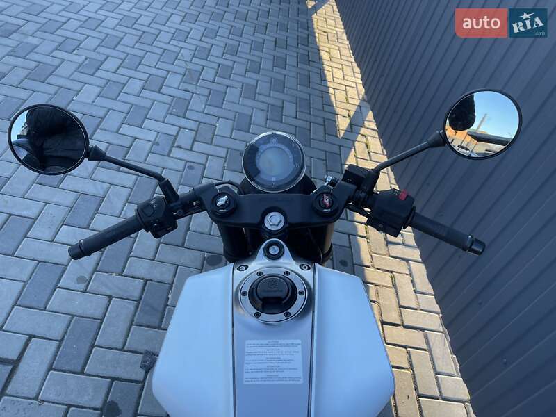 Мотоцикл Без обтекателей (Naked bike) Husqvarna Vitpilen 2021 в Полтаве
