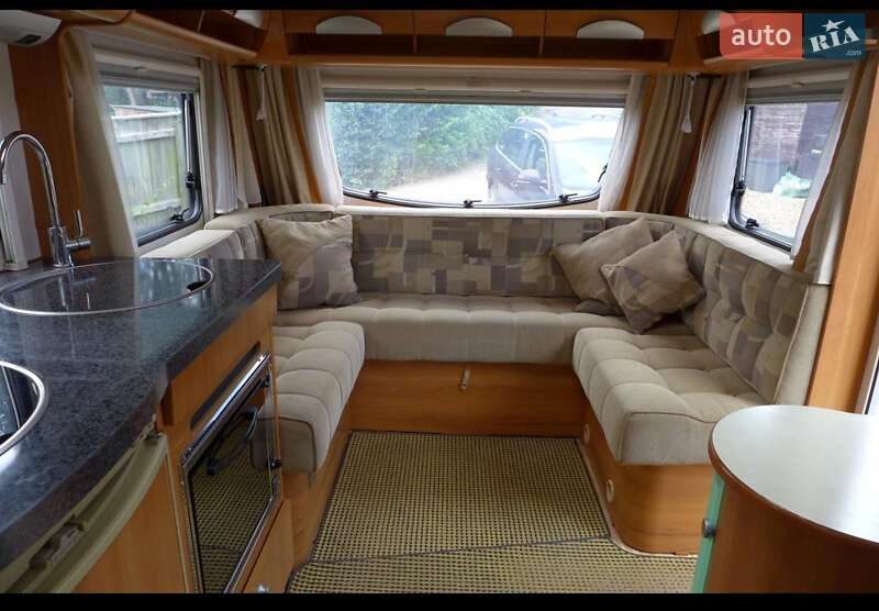 Причіп дача Hymer Nova 500 2007 в Герці фото 14 Причіп дача Hymer Nova 500 2007 в Герці